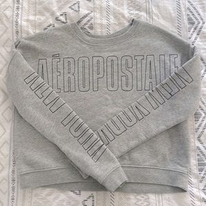 Aeropostale New York Gray Long Sleeve Cropped Sweatshirt, size XS